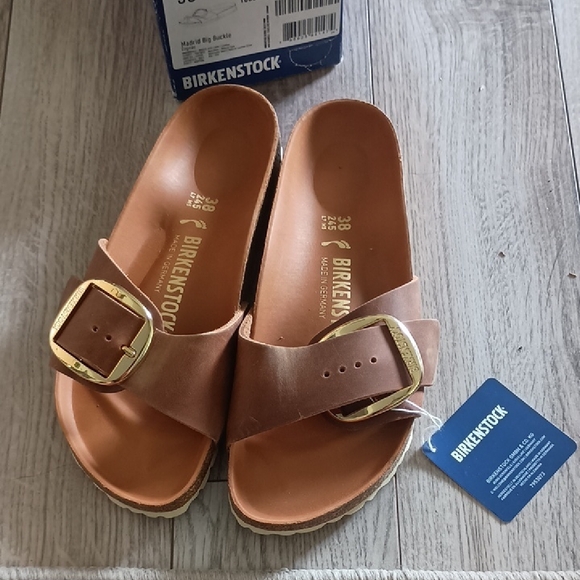 Birkenstock Brown Sandals with Gold Buckle - Picture 1 of 5
